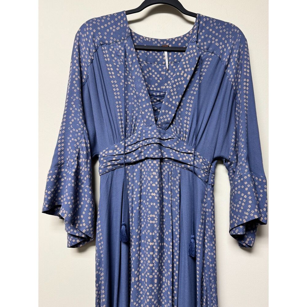 FREE PEOPLE Blue/Tan Modern Kimono Sleeve V-Neck Lace Up Midi/Maxi Dress, Sz 2 - Picture 4 of 16
